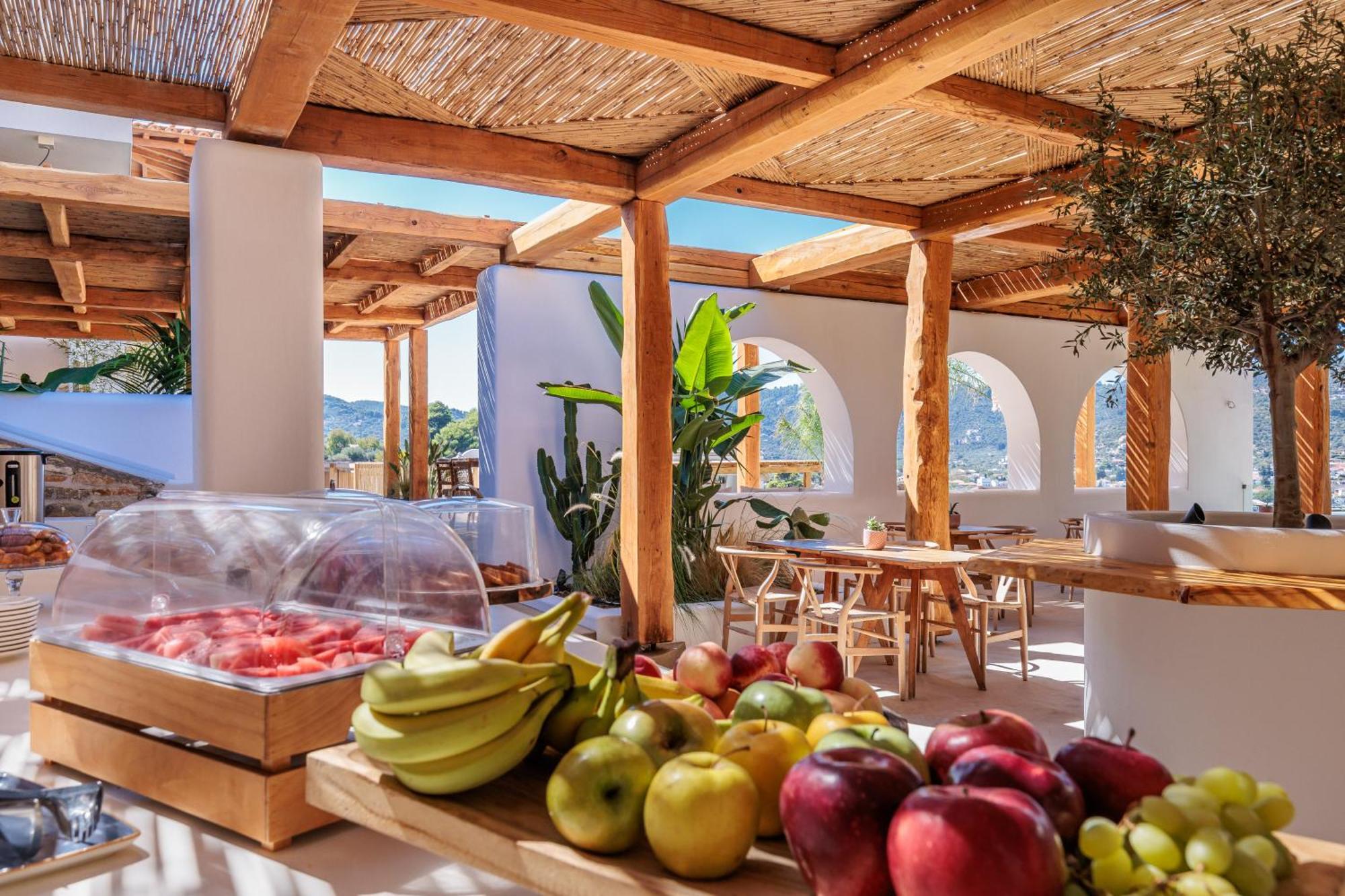 Evlalia Studios & Villas Скопелос Екстериор снимка